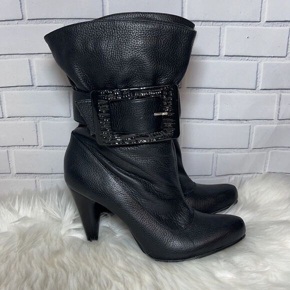 Bakers Jezebel Black Leather Buckle  Booties Sz 7 - Picture 4 of 6